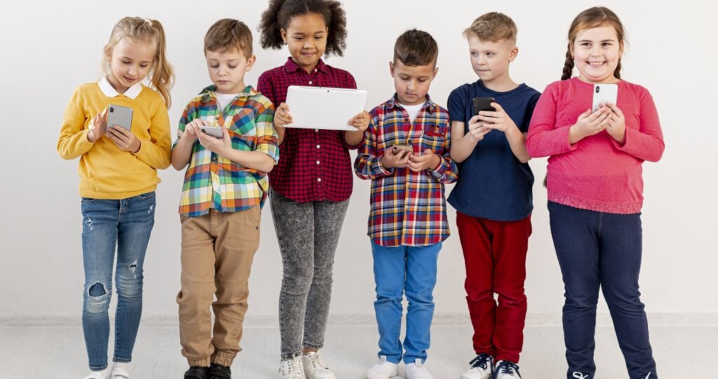 adicción a las redes sociales en los niños